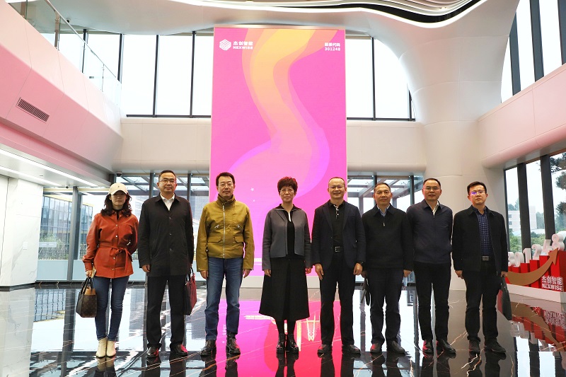 微信圖片_20221216102322亮度.jpg